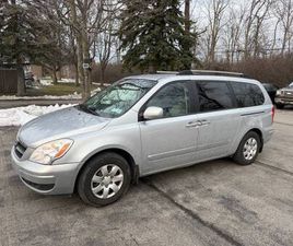 2008 HYUNDAI ENTOURAGE MINI VAN - ONLY 99K MILES - INSPECTED