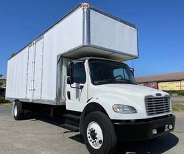 FREIGHTLINER BUSINESS CLASS M2 2017 FREIGHTLINER M2 26FT MOVING BOX TRUCK WITH ATTIC AND SIDE DOORS *