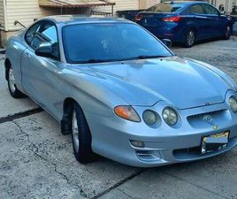 2001 HYUNDAI TIBURON - 2 DOOR - MANUAL TRANSMISSION - FRESHLY PAINTED