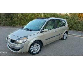 RENAULT - GRAND SCÉNIC