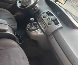 RENAULT - GRAND SCÉNIC