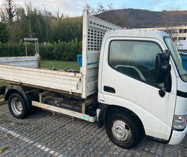 CAMION BENNE TOYOTA DYNA