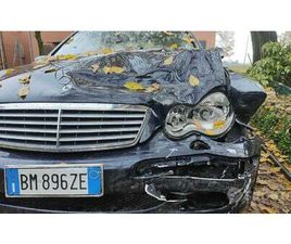MERCEDES W203 INCIDENTATA