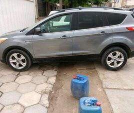 FORD ESCAPE 1.6 AUTOMATIQUE ESSENCE CLIMATISÉ - COLOBANE | EXPAT-DAKAR