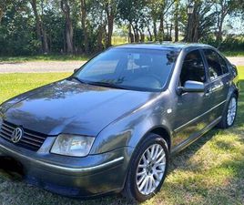 BORA 1.8T HIGHLINE CUERO/NOGAL MOD. 2007