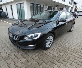 VOLVO S60 D3 MOMENTUM 2,0 D NAVI SCHWARZ MET.