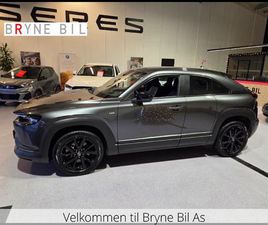 EXCLUSIVE / NAVI / KAMERA / CARPLAY LAV KM!