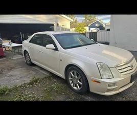 SELLING MY 2006 CADILLAC V6