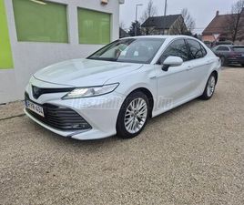 TOYOTA CAMRY TOYOTA CAMRY 2.5 HYBRID EXECUTIVE VIP CVT SZERVIZKÖNYV / NAVI / BŐR / HUD / ÜLÉSFŰTÉS / MO-I / ÁFA-S SZÁMLA!