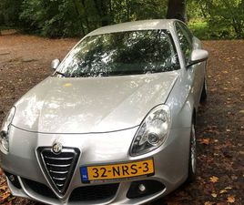 ALFA ROMEO GIULIETTA - 1.4 T DISTINCTIVE FIJNE SNELLE TURBO. DEZE MOTORVERSIE IS DE BETROUWBAARSTE ÉN ZUINIGSTE.
