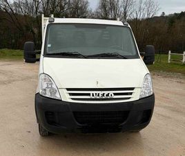 IVECO BENNE ET COFFRE 35C12 7917 HT