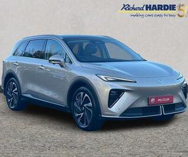 77KWH TROPHY LONG RANGE AUTO 5DR