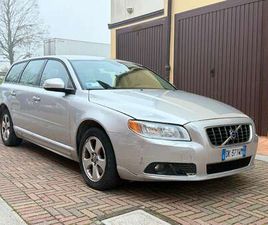 VOLVO V70 2.0D MOMENTUM