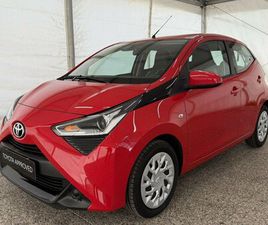 5 PORTE 1.0 VVT-I X-PLAY