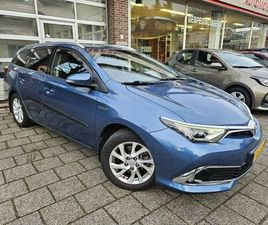 TOYOTA AURIS TOURING SPORTS 1.8 HYBRID EXECUTIVE LED/PDC