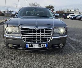 CHRYSLER C300