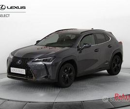 LEXUS UX HYBRID MIDNIGHT