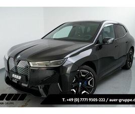 BMW IX XDRIVE 40 ELEKTROAUTO (NAVI AHK PANO H/K ACC)