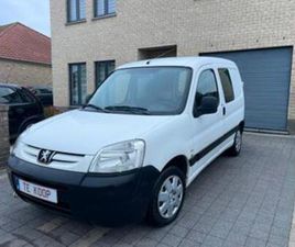 PEUGEOT PARTNER ② PEUGEOT PARTNER 1.6 HDI | 2008 200.000 KM | GEKEURD | €2950 — CAMIONNETTES & UTILITAIRES — 2EMEMAIN