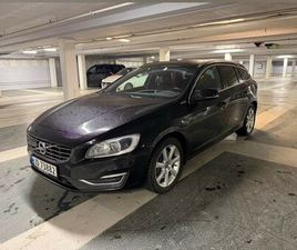 D5 MOMENTUM TWIN ENGINE/AUTOMAT/SKIN/PARK VARME/NAVI