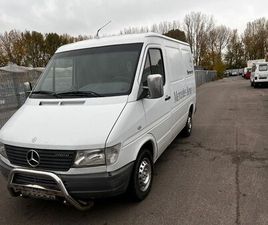 MERCEDES-BENZ SPRINTER 208D UND 312D