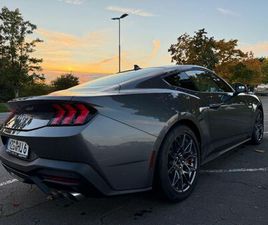 FORD MUSTANG 5.0 V8 GT (ERST 900KM, WERKSGARANTIE)