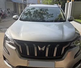 MAHINDRA XUV700