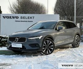 VOLVO V60 CROSS COUNTRY
