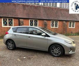 TOYOTA AURIS 1.6 V-MATIC ICON PLUS EURO 5 5DR