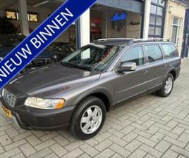 VOLVO XC70 2.5 T MOMENTUM AUT/LEDER/CRUISE/TOPSTAAT — VOLVO — MARKTPLAATS