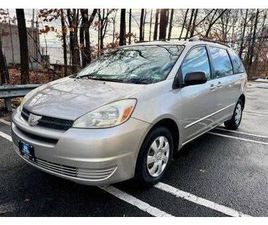 USED 2004 TOYOTA SIENNA LE