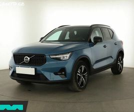 VOLVO XC40 B3, MOMENTUM PRO, AUTOMAT