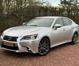 300H F SPORT APPLECARPLAY NAP (ZEER NETJES!)