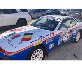 1981 PORSCHE 944 BLEU MANUEL, 5 VITESSES CONDUITE À GAUCH...