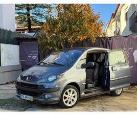 PEUGEOT 1007 1.4, CX. A., 73CV