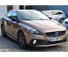 VOLVO V40 CROSS COUNTRY 1.6 D2 MOMENTUM