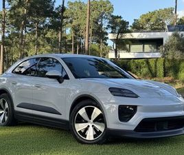 PORSCHE MACAN STANDARD