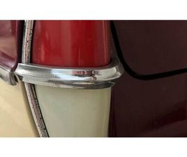 1963 SIMCA ARIANE ROUGE FONCÉ MANUEL, 4 VITESSES CONDUITE...