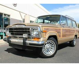 JEEP GRAND WAGONEER