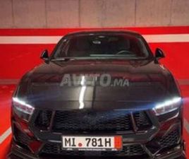 FORD MUSTANG GT PERFORMANCE DARK HORSE V8