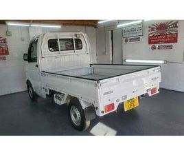 MAZDA SUZUKI MINI PICK UP 650CC 4WD FRESH JAPANESE IMPORT ONLY 6K MILES 2012