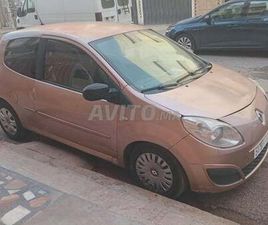 RENAULT TWINGO ESSENCE 2011 À CASABLANCA