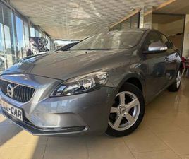 VOLVO V40 D2 VOLVO V40 D2 KINETIC 120