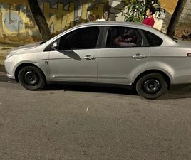 FIAT GRAND SIENA ESSEN. ITALIA DUAL. 1.6 FLEX 2015