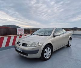 RENAULT MÉGANE COUPECABR. CONFORT DYNAMIQUE 1.6 16V