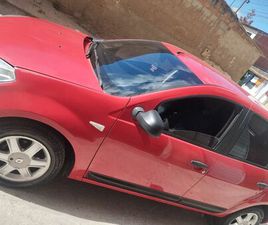 RENAULT SANDERO AUTHENTIQUE HI-FLEX 1.0 16V 5P 2013