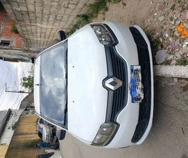 RENAULT SANDERO AUTHENTIQUE FLEX 1.0 12V 5P 2017