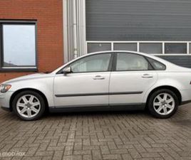 VOLVO S40 2.4 GEARTR. EXCLUSIVE - LEDER - XENON — VOLVO — MARKTPLAATS