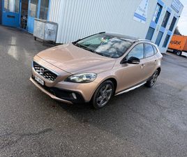 VOLVO V40 CROSS COUNTRY D4 V40 CROSS COUNTRY D4 KINETIC GEARTRONIC