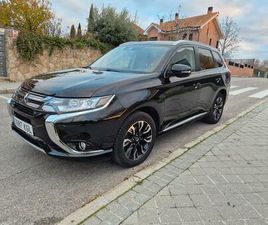 MITSUBISHI - OUTLANDER